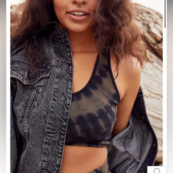 Aerie Offline Recharge Tie Dye Sports Bra Black Olive Green - Picture 2 of 13